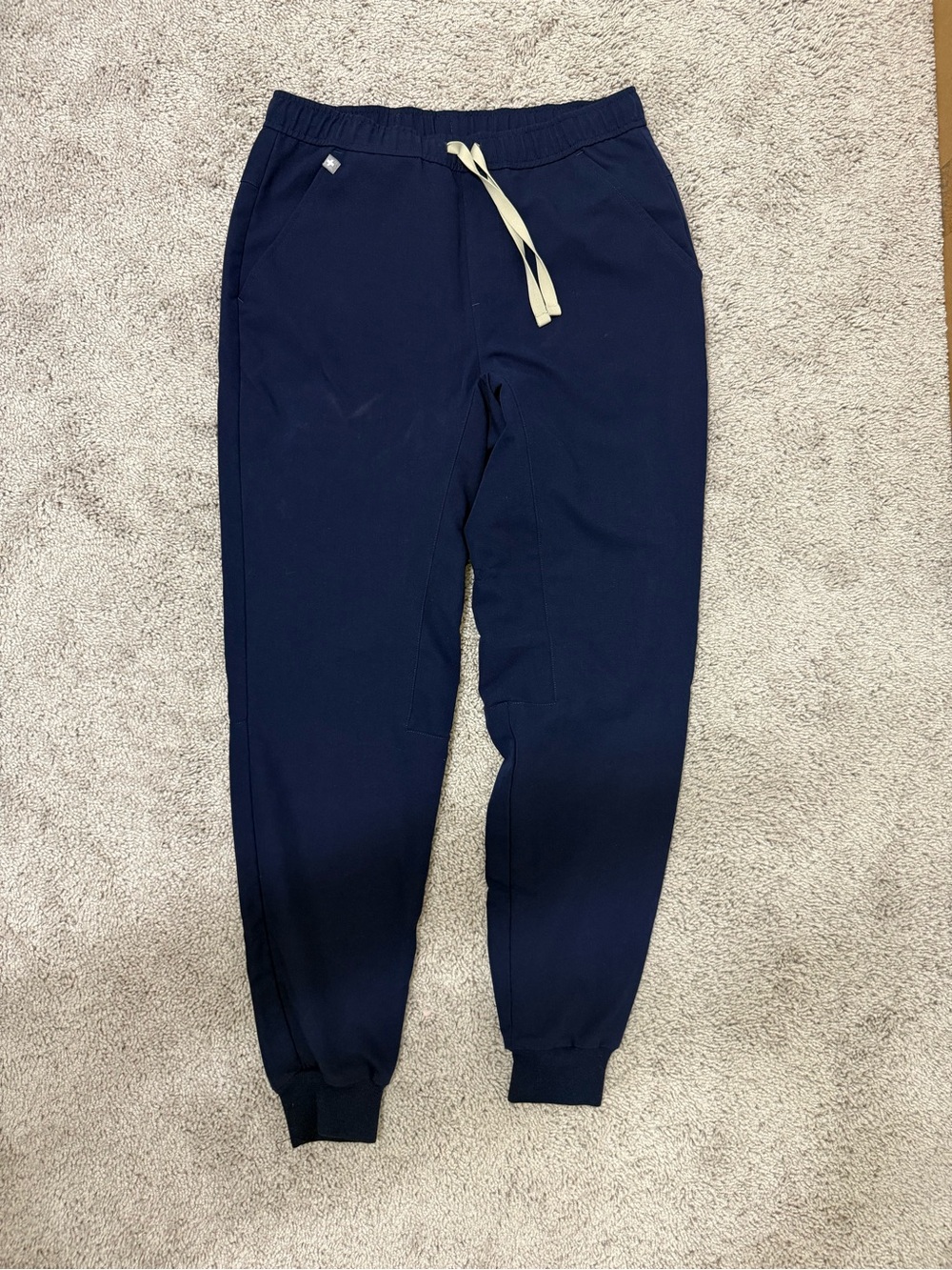 Figs Navy Blue Scrub Top and Jogger Set - Picture 3 of 3